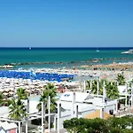 Vienna Hotel Cattolica