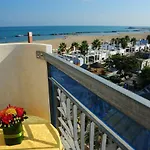 Vienna Hotel 4*