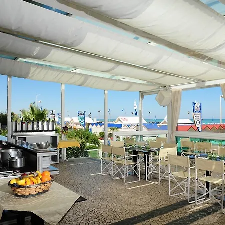 Hotel Vienna 4*