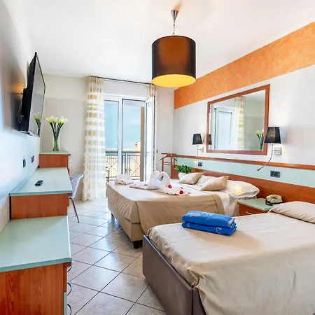 Vienna Hotel Cattolica