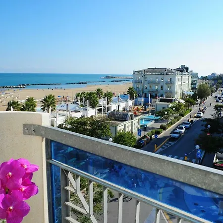 Hotel Vienna 4*