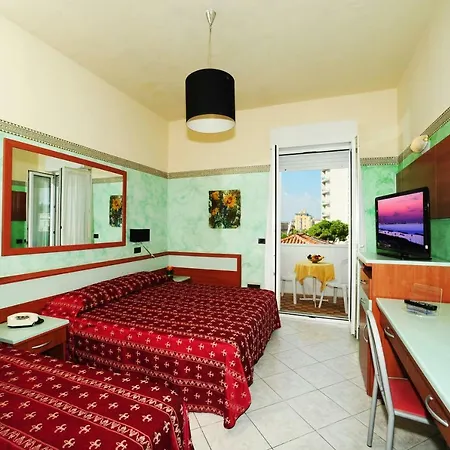 Vienna Hotel 4*