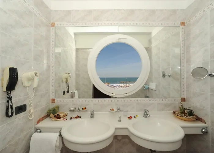 Hotel Vienna Cattolica