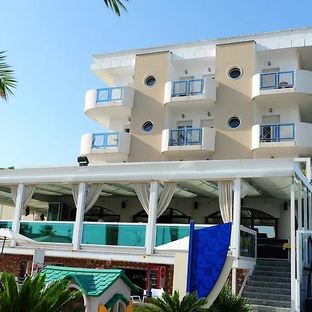 Hotel Vienna Cattolica