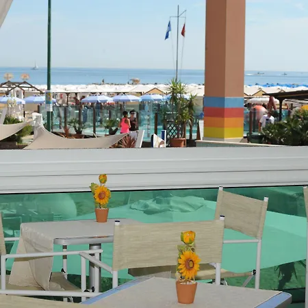 Hotel Vienna Cattolica