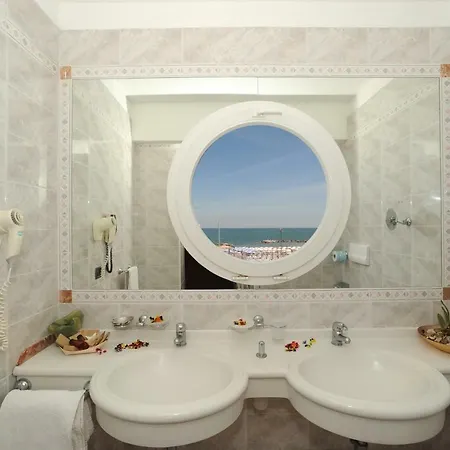 Hotel Vienna Cattolica