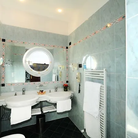 Vienna 4* 카톨리카