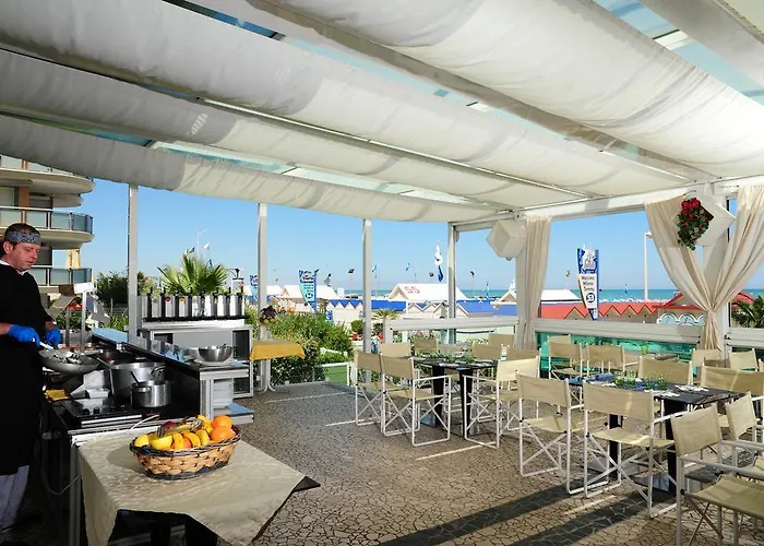 Ξενοδοχείο Vienna 4*