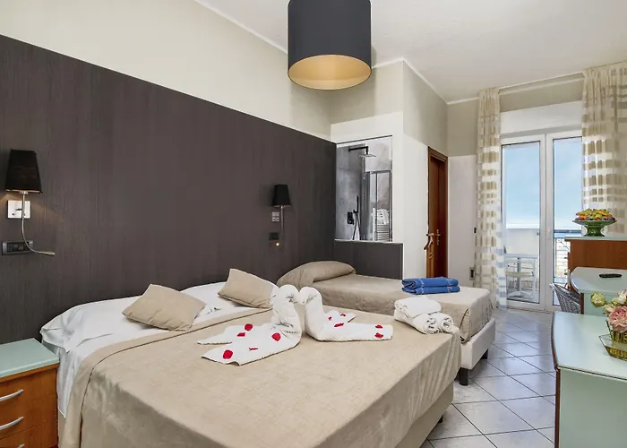 Vienna 4*
