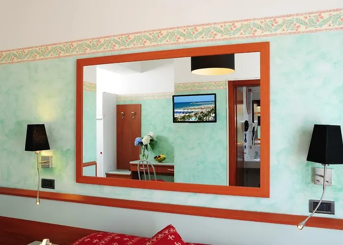 Отель Vienna Каттолика